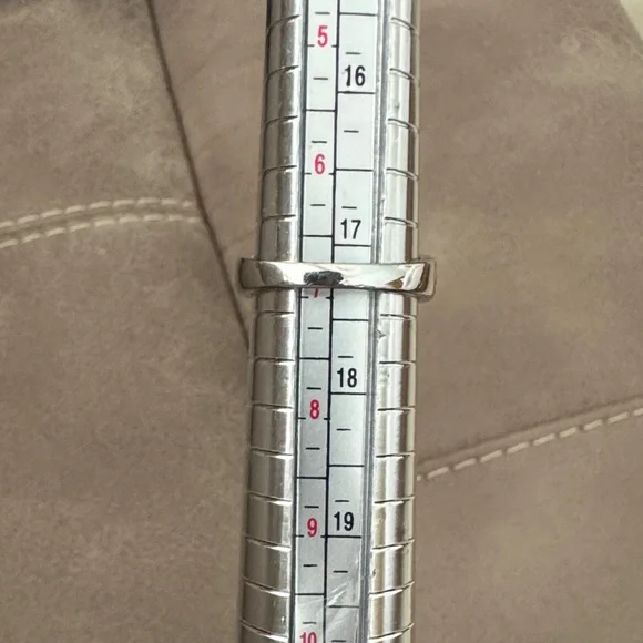 Sterling Silver 925 Simulated Yellow Diamond Ring - Picture 13 of 13